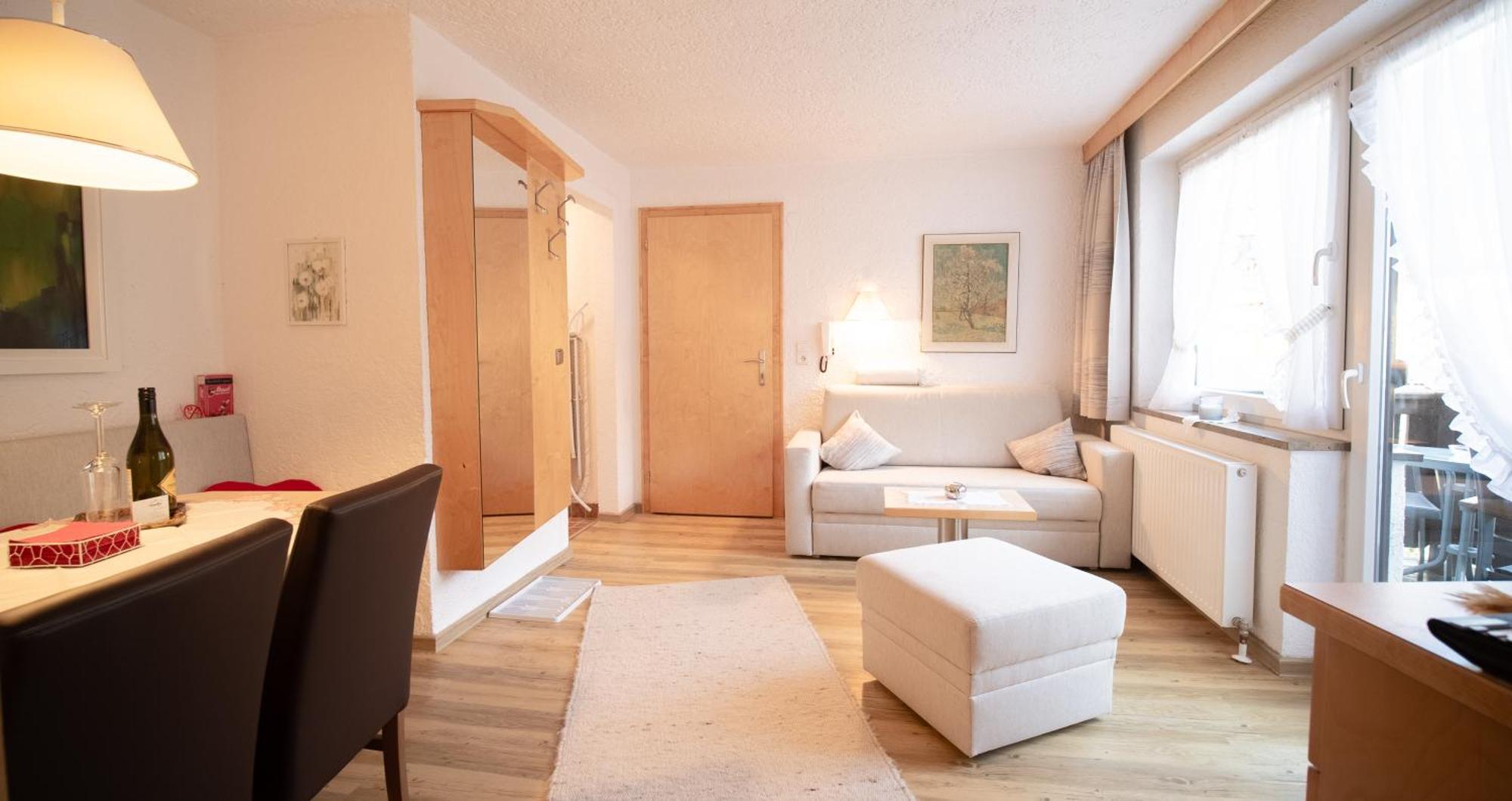 Foersterhaeusl Apartment Seefeld in Tirol Bagian luar foto
