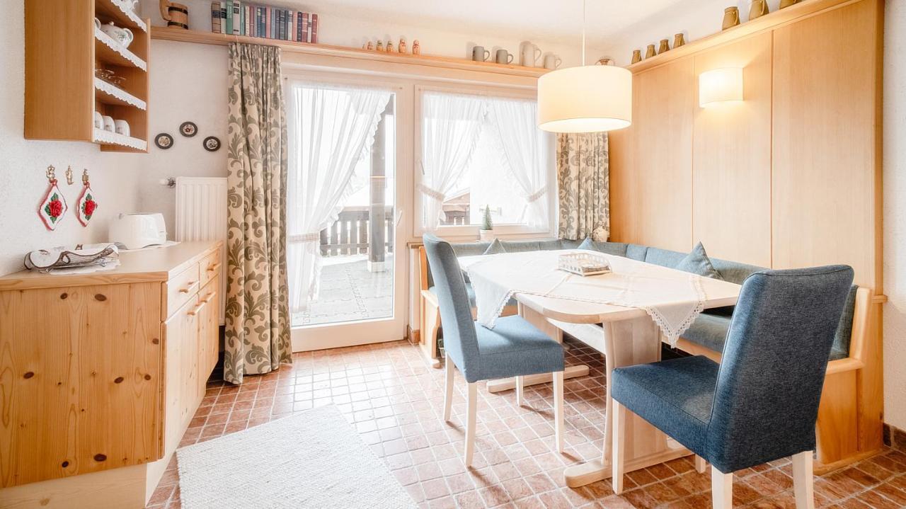 Foersterhaeusl Apartment Seefeld in Tirol Bagian luar foto